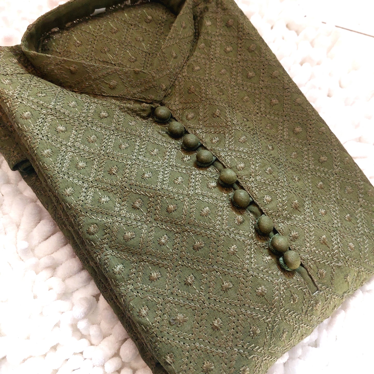 Olive Chicken Kari Kurta