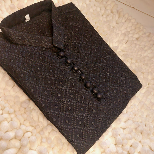 Black Chicken Kari Kurta
